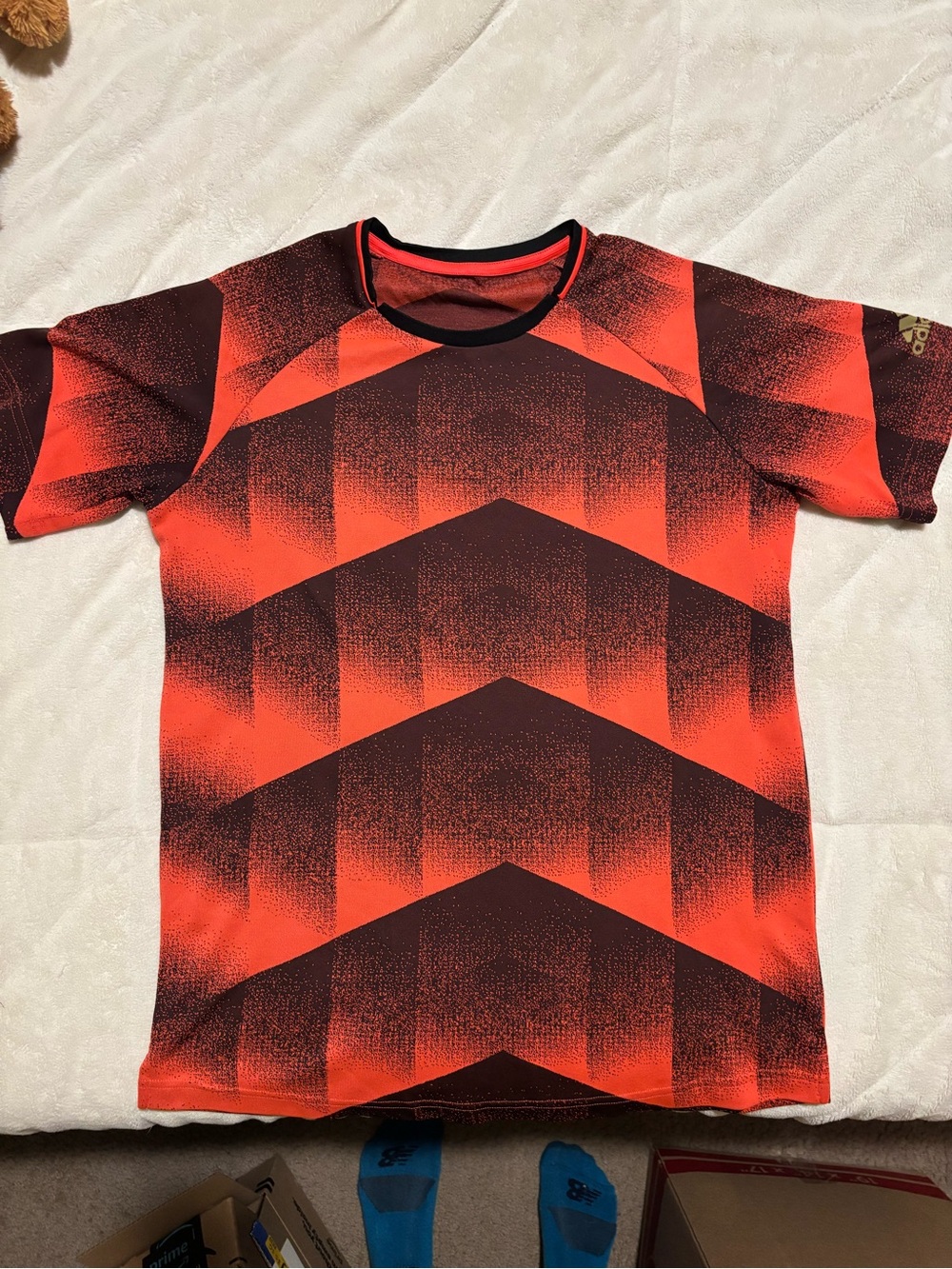 adidas Men’s Red and Black Geometric Short Sleeve Tee